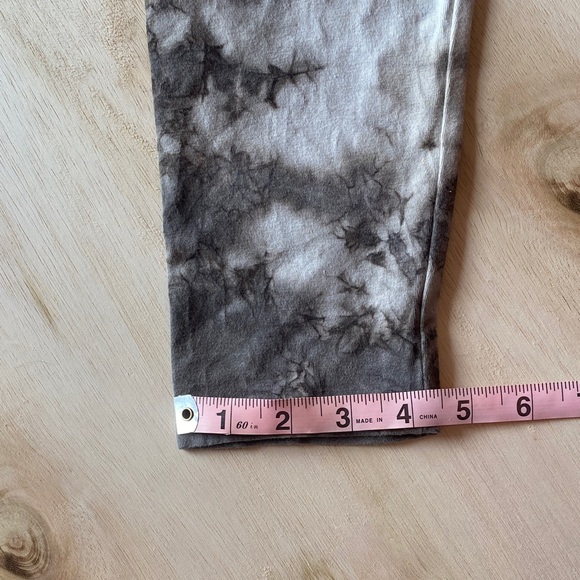 Groceries Apparel Pax Leggings - Picture 14 of 15